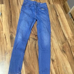 American Eagle super super stretch jean